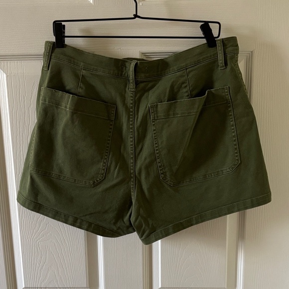 Madewell High Waist Green Women's Shorts - Picture 3 of 3